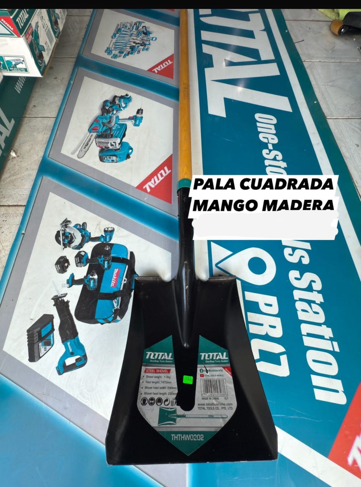 PALA CUADRADA CABO CORTO MADERA THTHW0102